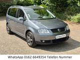 Volkswagen Touran 2.0 TDI Highline Automatik 140PS TÜV - Volkswagen Touran 140 ps mit Diesel-Antrieb