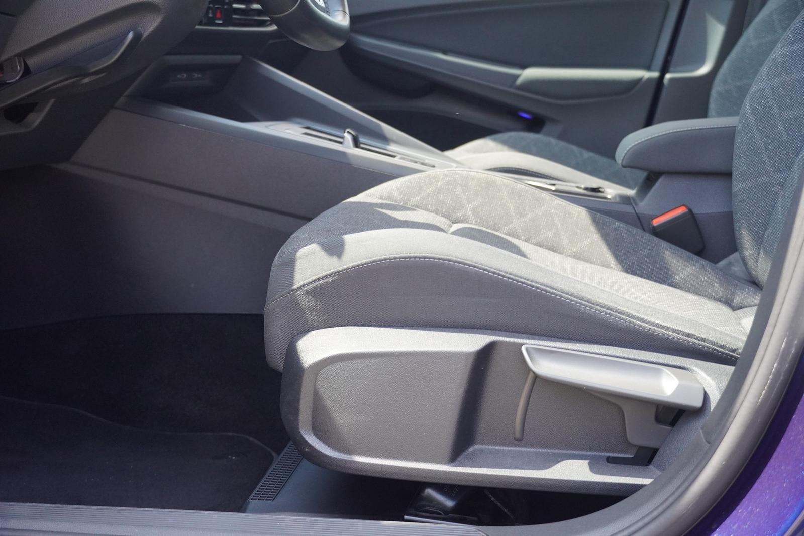 Volkswagen Golf VIII Life eTSI DSG LED Navi ACC Totwinkel, миниатюра 20