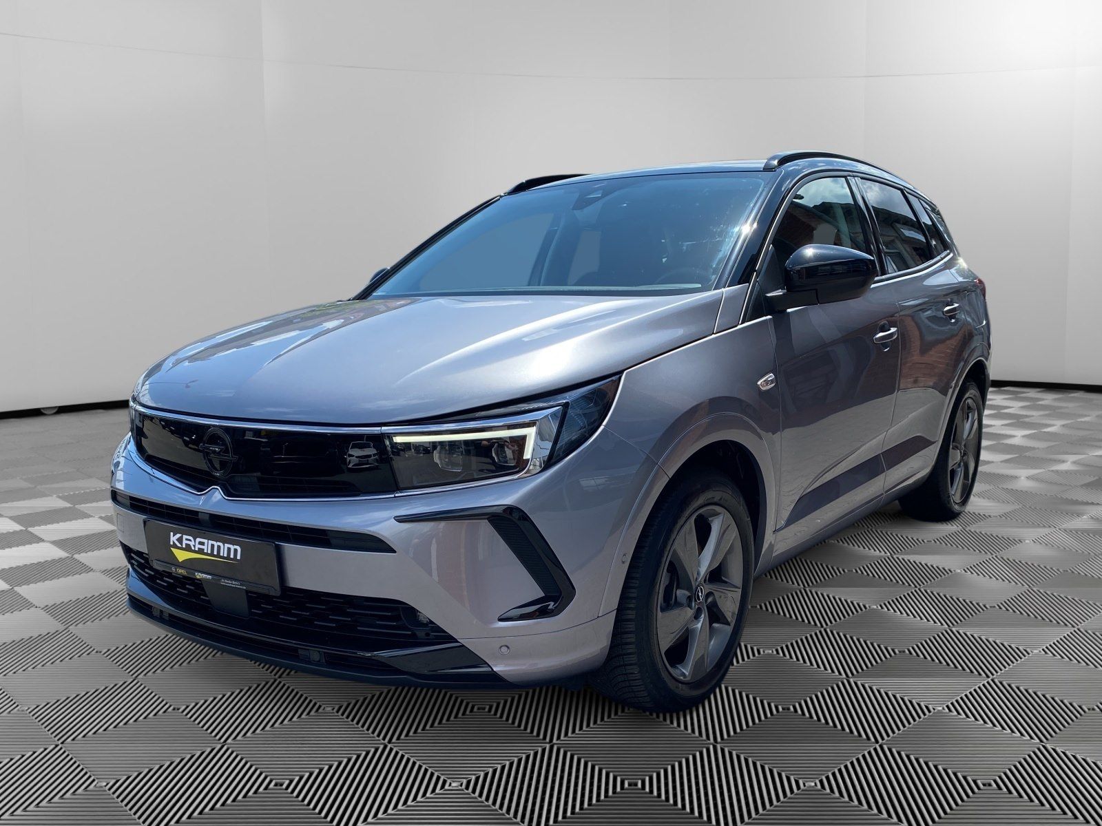 Opel Grandland GSe Plug-in-Hybrid 221 KW AWD LED 4WD