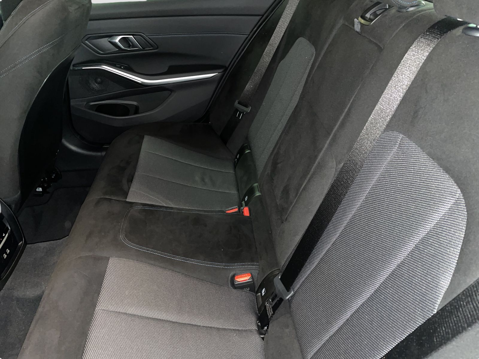 BMW 320 - Bild 13