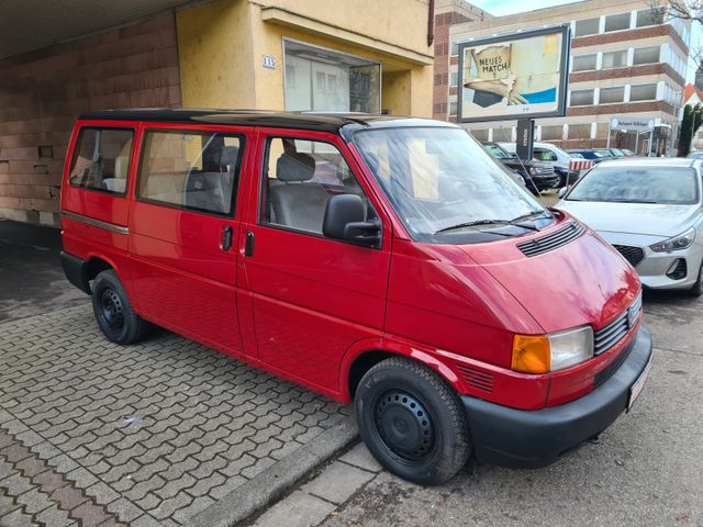 Volkswagen T4 Caravelle 2.5 TDI 8 SITZER AHK TÜV NEU