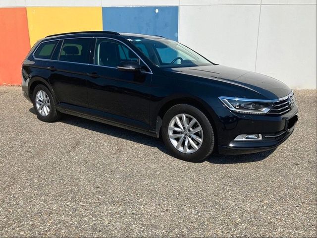 VW Passat Variant 2.0 TDI SCR DSG Comfortline ACC