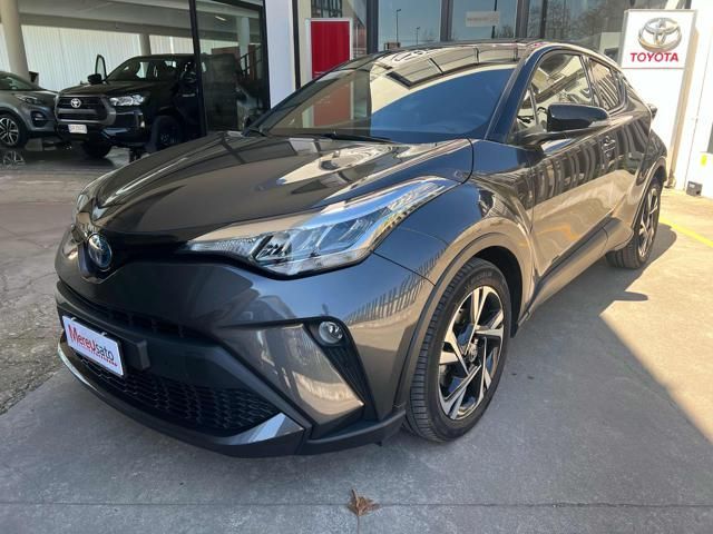 Toyota TOYOTA C-HR 2.0 Hybrid E-CVT Trend