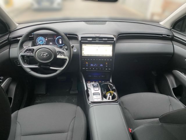 Fahrzeugabbildung Hyundai Tucson Trend Hybrid 1.6 2WD Assistenz-Paket+Lage