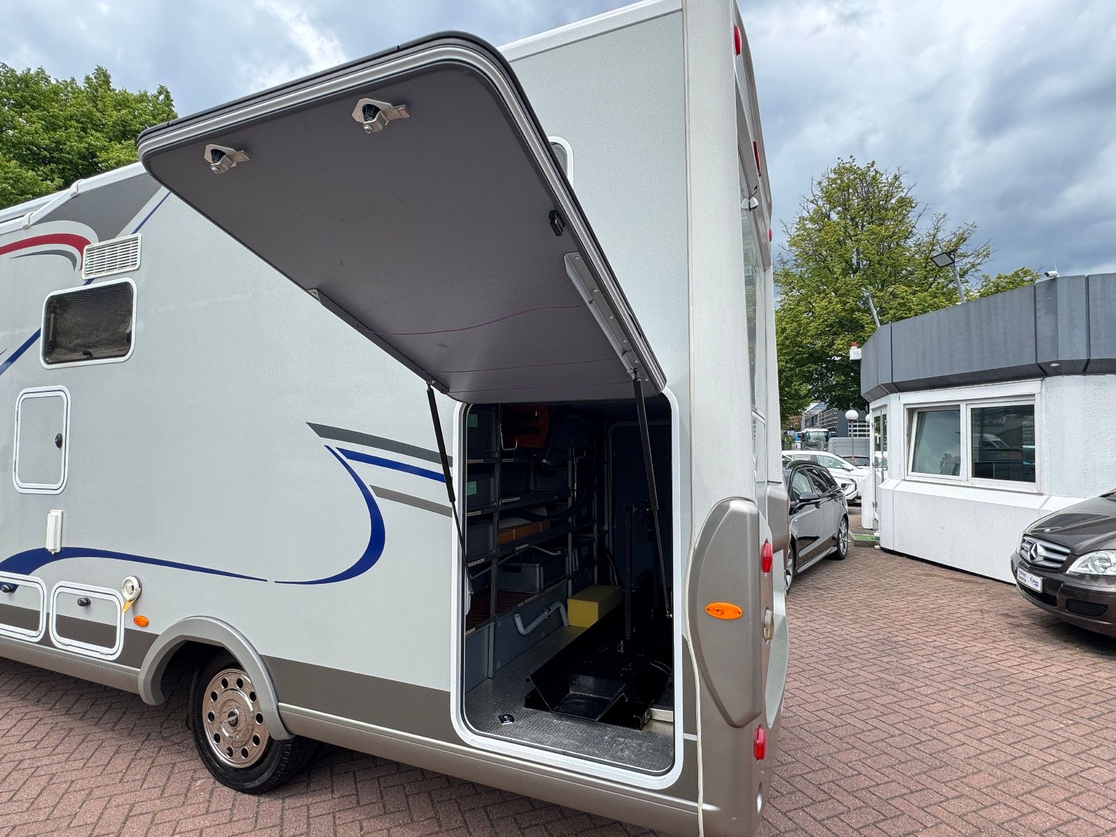 Fahrzeugabbildung Frankia I 7400 COMFORT CLASS MERCEDES SPRINTER 3.0 VOLL