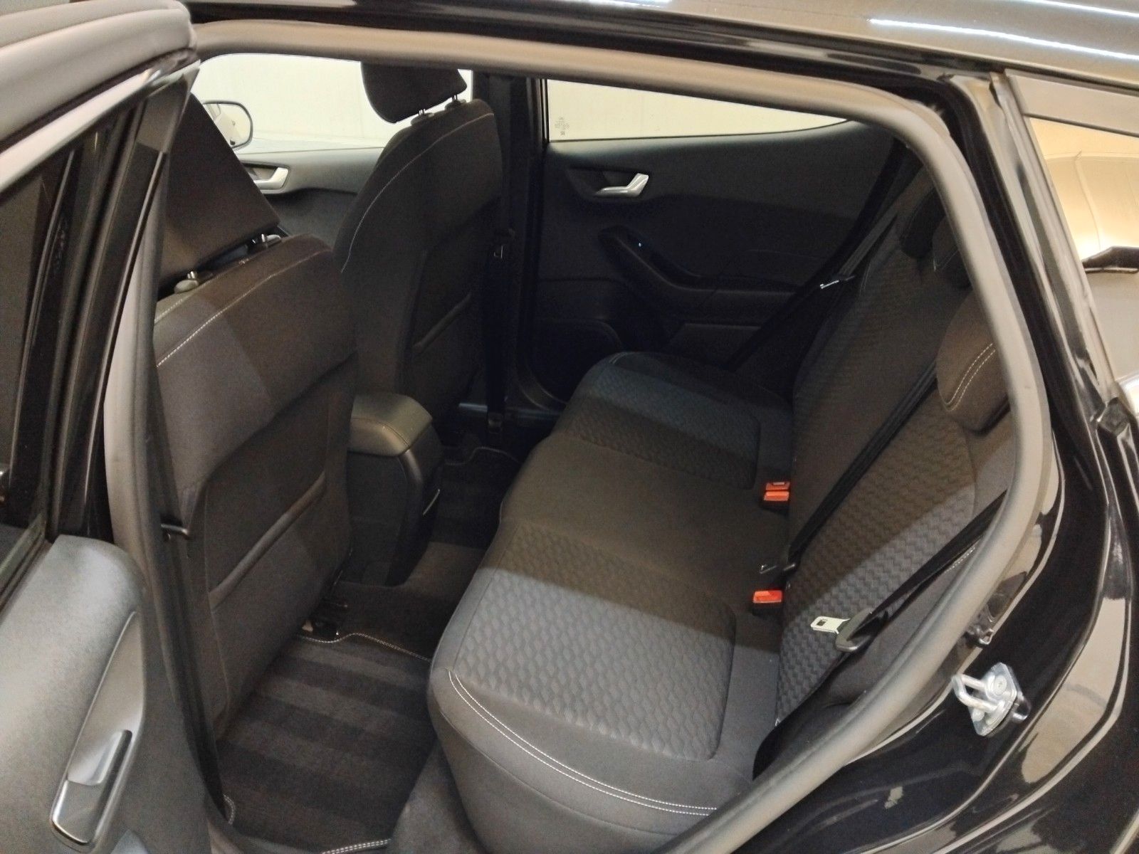 Ford Fiesta (06/2026, Benzin)