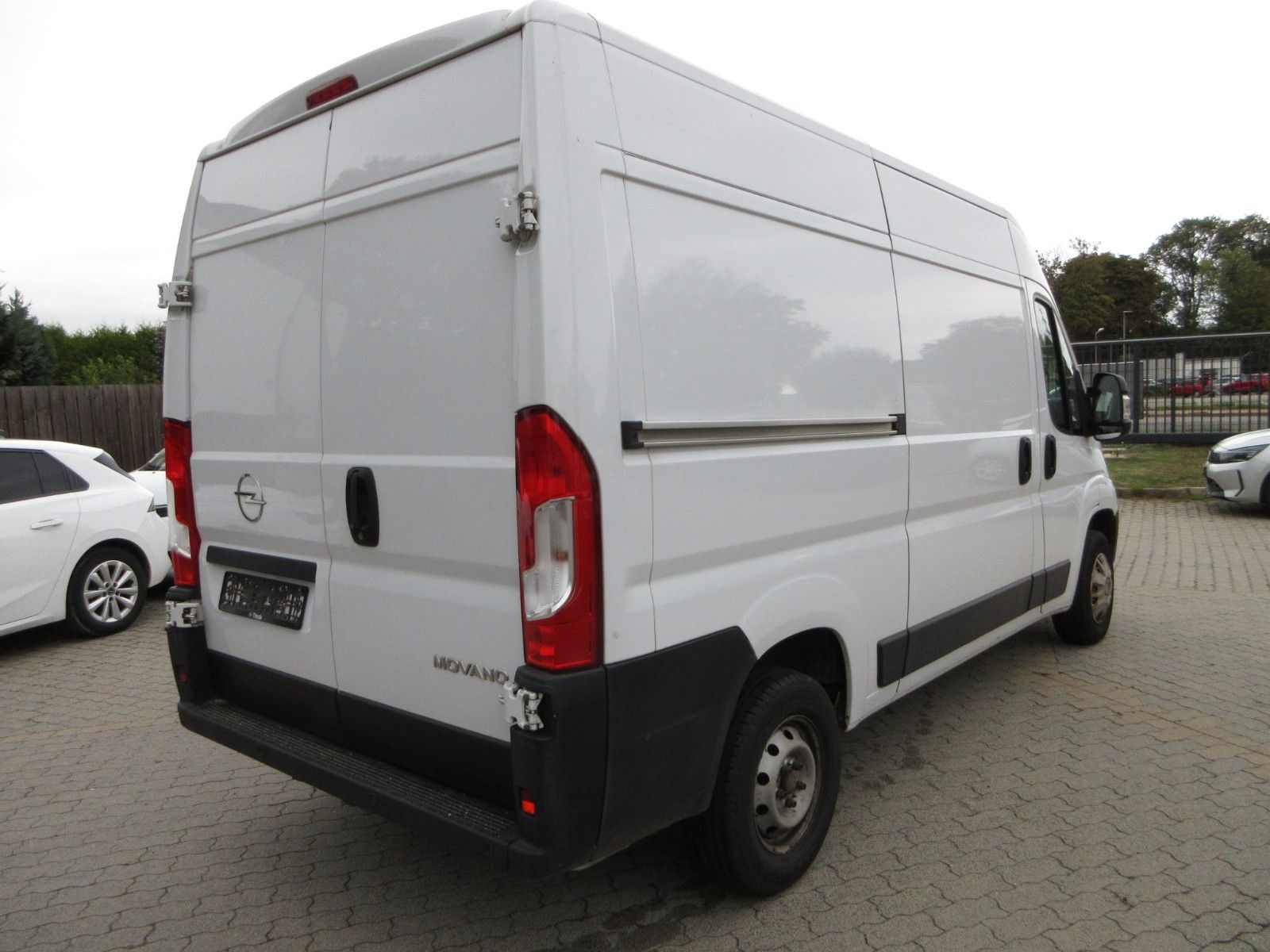 Fahrzeugabbildung Opel Movano C 2,2Ltr. L2H2 PDC/KLIMA/TEMPOMAT