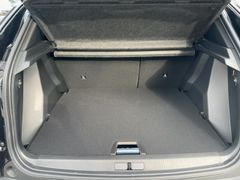 Foto Nummer 11: PEUGEOT 2008