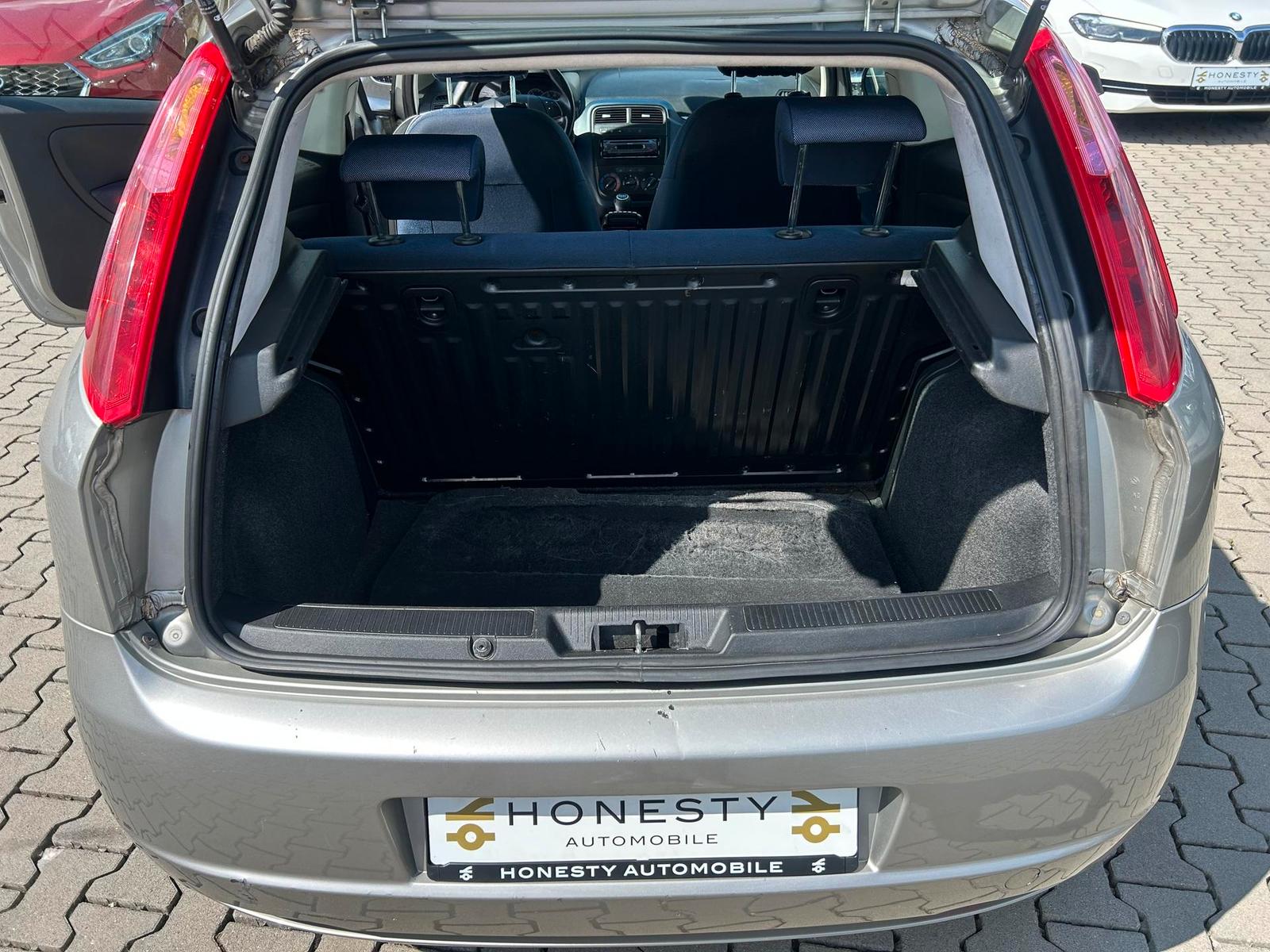 Fiat Grande Punto 1.3 Dynamic*NUR EXPORT ODER GEWE...
