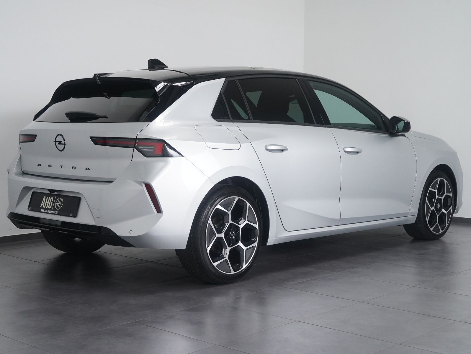 Fahrzeugabbildung Opel Astra L Lim. 5-trg. Ultimate INTELLILUX/PANORAMA