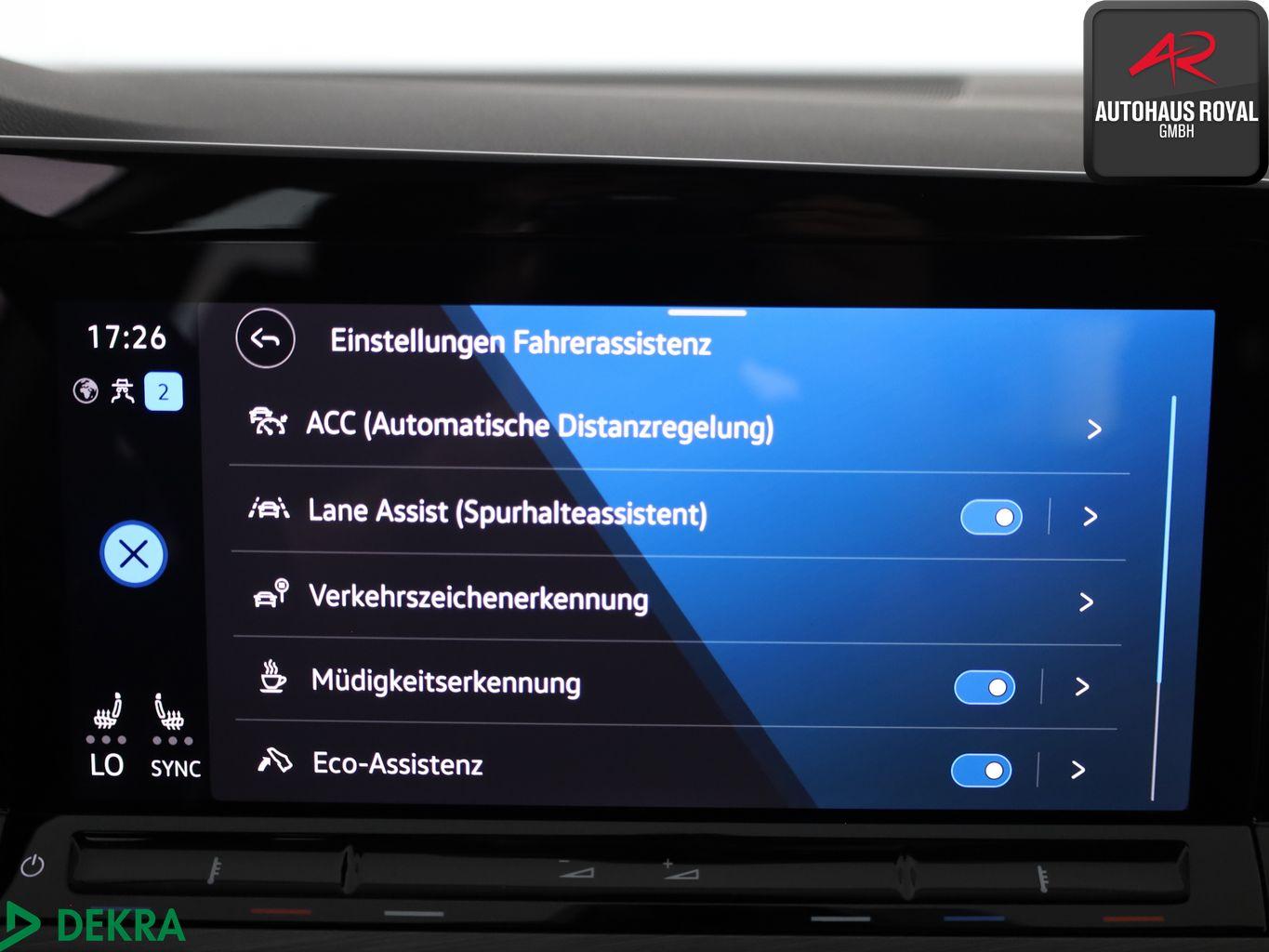 Volkswagen Golf VIII 1.5 eTSI STYLE MASSAGE,MEMORY,ACC,1.HD, миниатюра 14
