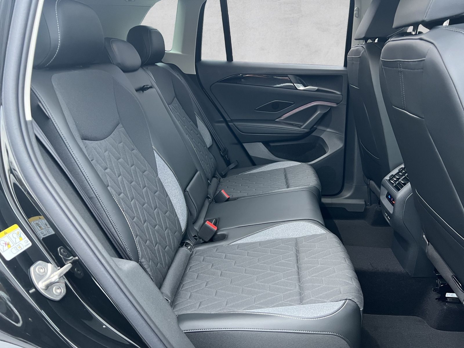 Volkswagen Tiguan - Bild 21