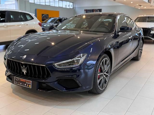 Otros MASERATI Ghibli 330 CV MHEV GT AZIENDALE!!