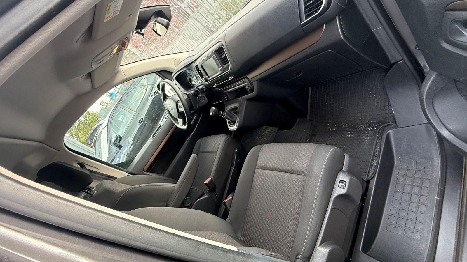 Fahrzeugabbildung Toyota Proace Verso L1 Family Comfort
