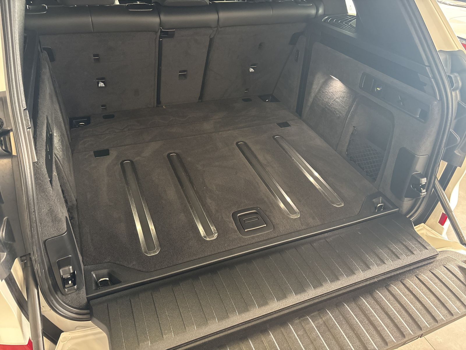 BMW X5 M60 - Bild 14