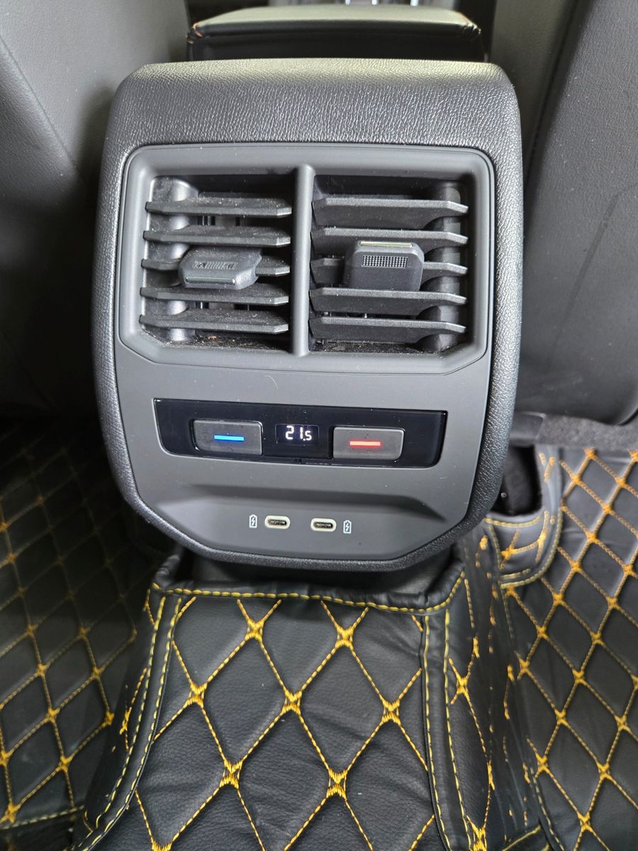 Fahrzeugabbildung CUPRA Formentor VZ 4Drive Panorama-Dach*Ambiente