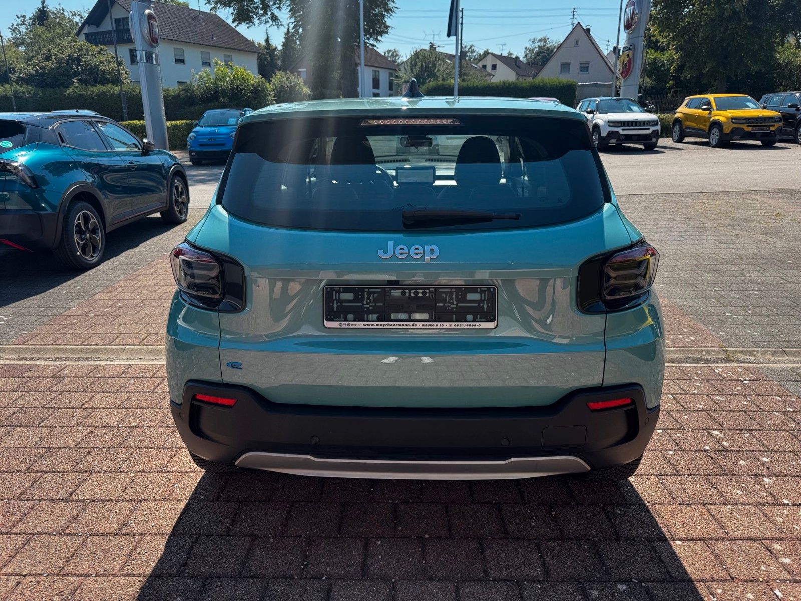 Fahrzeugabbildung Jeep Avenger Elektro Altitude+ Navi Kamera Sitzhzg.