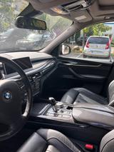 BMW X5 xDrive50i - - BMW X5: Xdrive50i