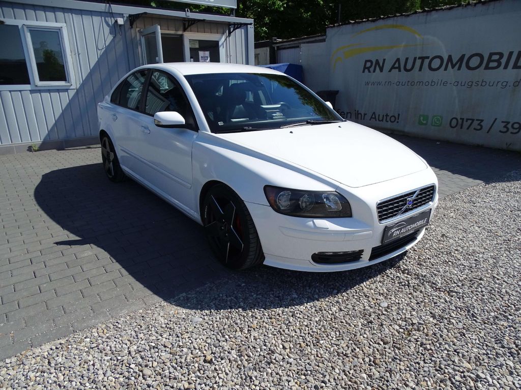 Volvo S40