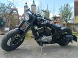 Kawasaki Vn800  Bobber  - KAWASAKI BOBBER