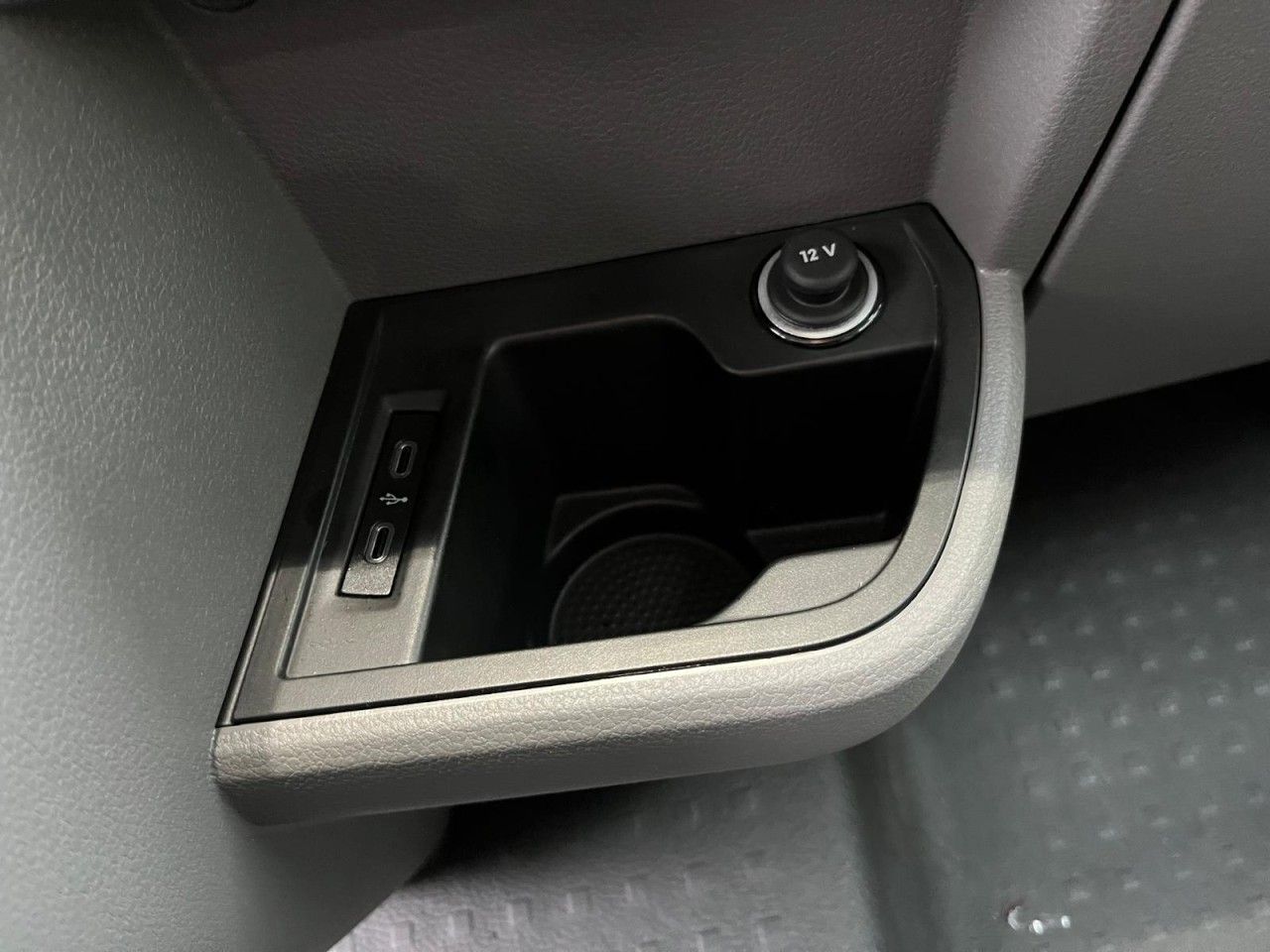 Volkswagen T6 Kombi - Bild 13