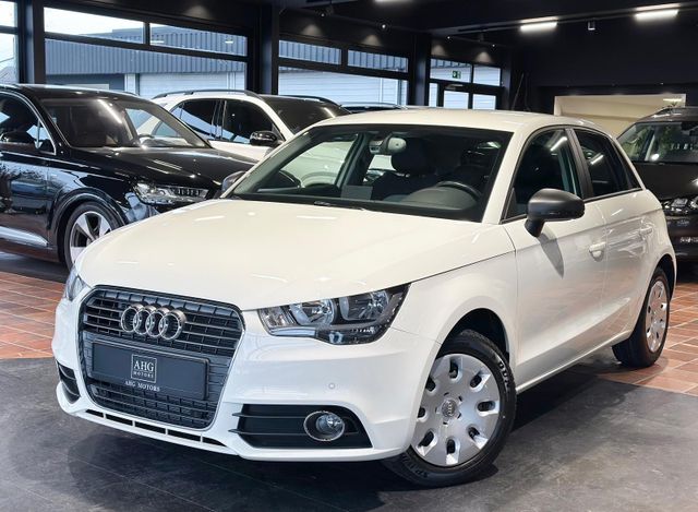 Audi A1 1.4 S tronic Ambition amalfiweiss-met 1.Hand