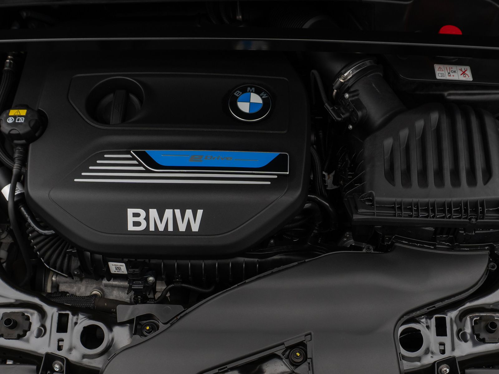 Fahrzeugabbildung BMW X1 xD25e Parkassist DAB LED Geschwindigkeitsreg