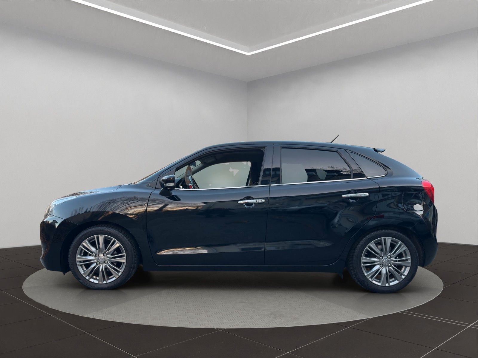 Fahrzeugabbildung Suzuki Baleno Comfort Klima/Navi/Kamara/1Hand