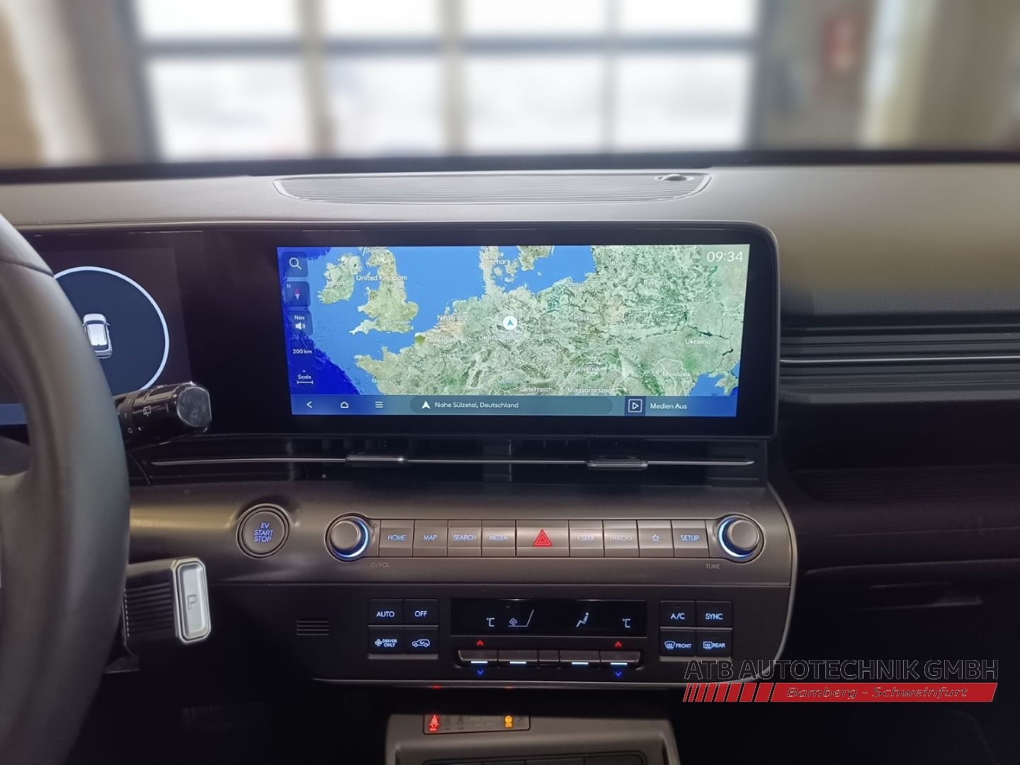 Fahrzeugabbildung Hyundai KONA Elektro 65kWh Trend 99,4% SOH Navi El. Heck