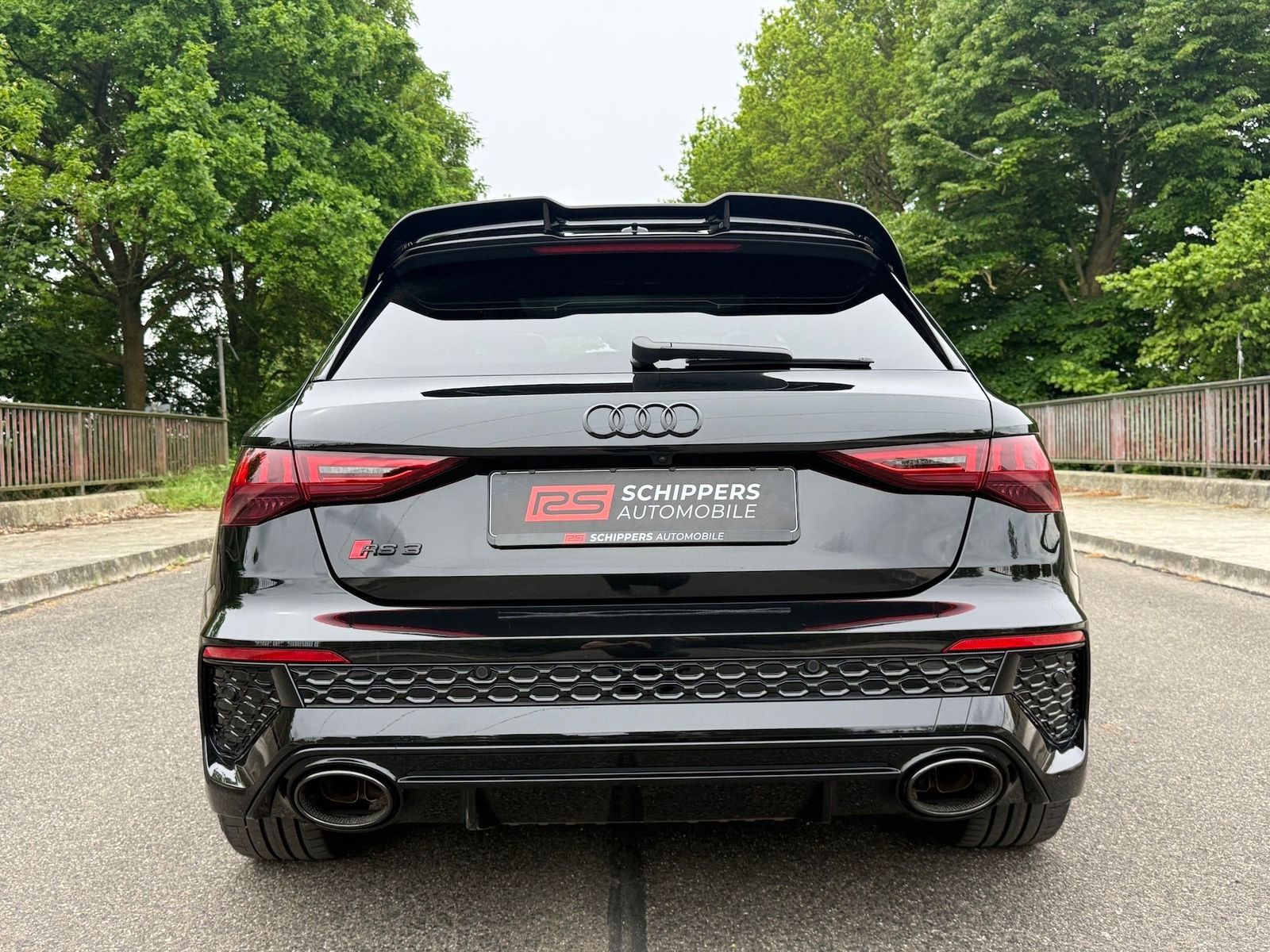 Fahrzeugabbildung Audi RS3 Sportback KERAMIK|DYNAMIK+|290|HUD|PANO|360°