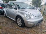 Volkswagen New Beetle Lim. 2.0 55Tkm Gepflegter Zustand - Volkswagen New Beetle: Sportwagen