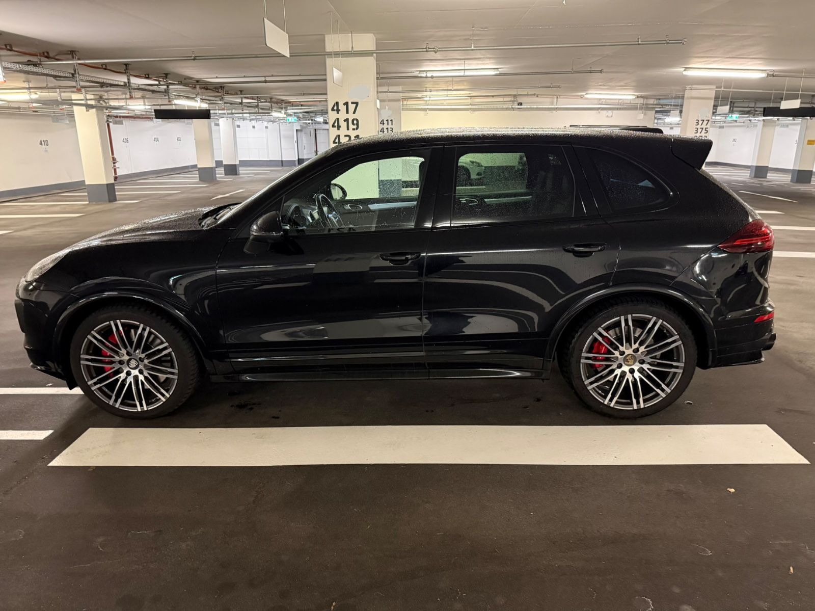 PORSCHE Cayenne GTS // Approved 08/27 // Service Feb.26
