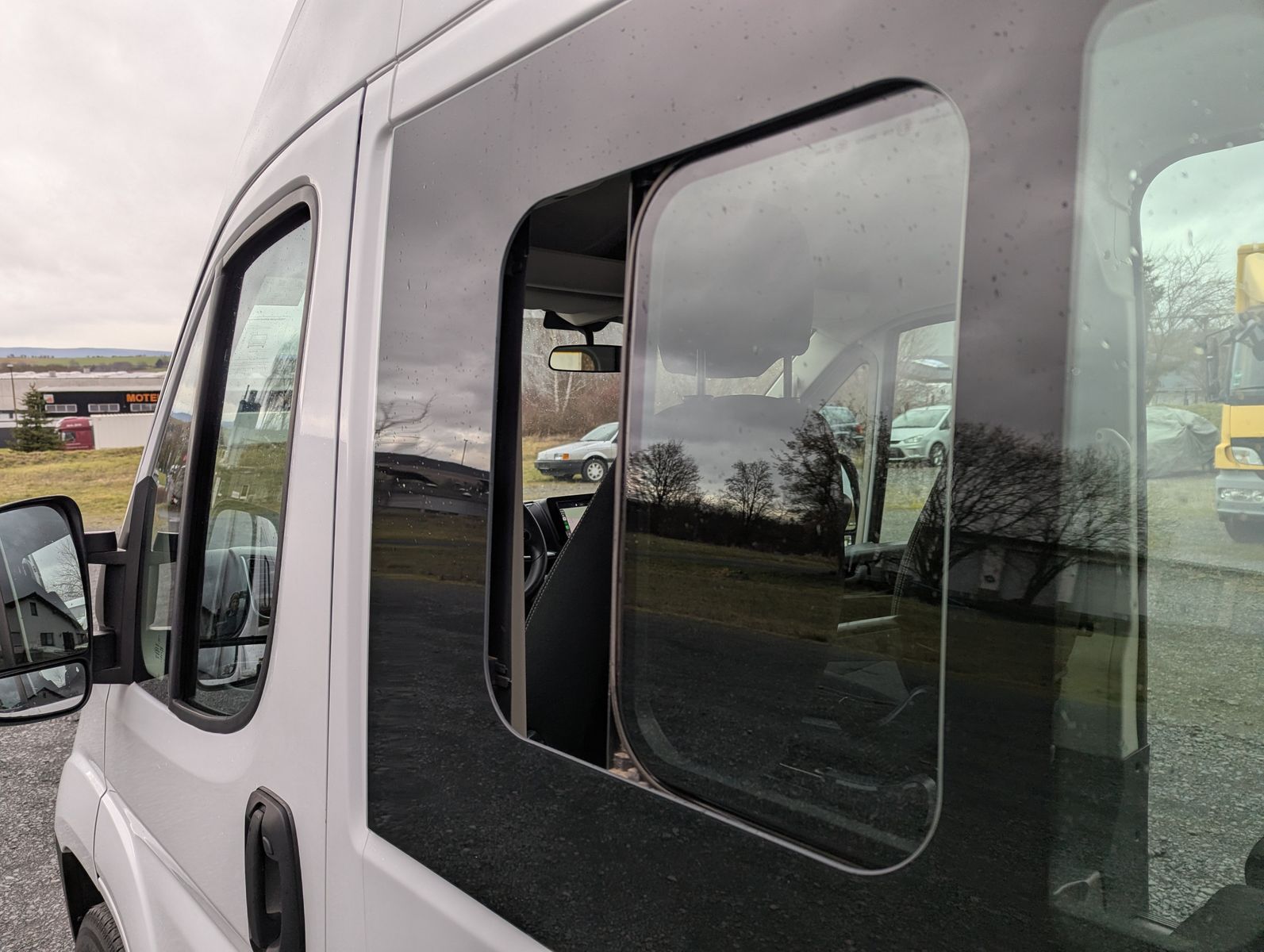 FIAT Ducato 140 L4 H2 Kamera 8-Sitze Business +-Paket - Image 10