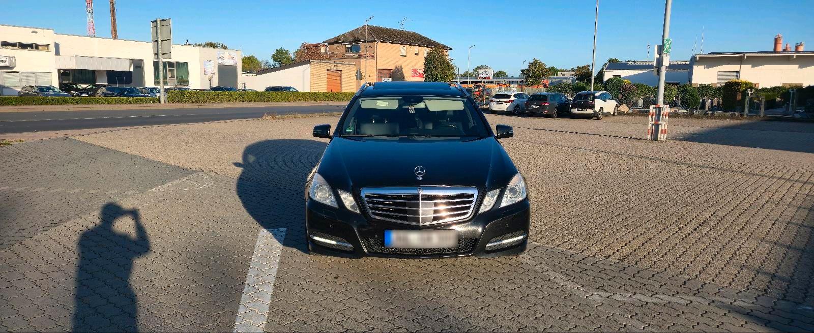 Mercedes-Benz E 300