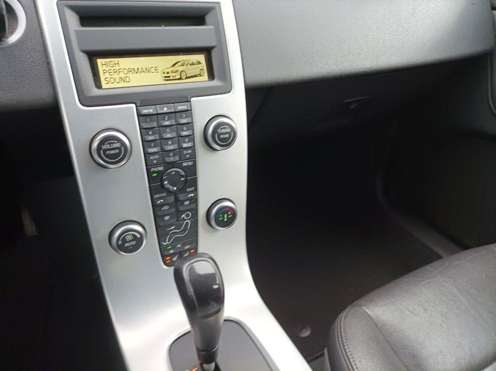 Volvo V50 2012 — photo 6