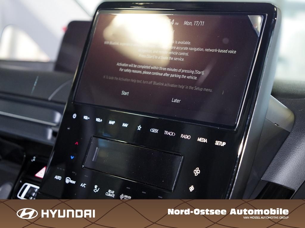 Fahrzeugabbildung Hyundai STARIA HEV 9-Sitzer Trend ACC AUT Akustikglas LM