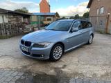 BMW 318d Touring Edition Sport Edition Sport - BMW 318 aus 2011: Kombi, 318d