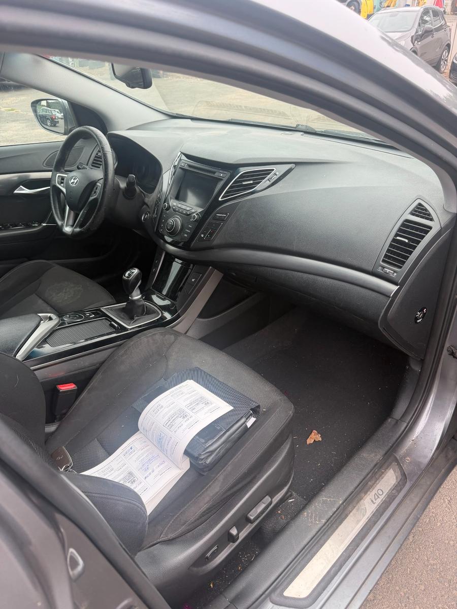 Hyundai i40 2011 — photo 5