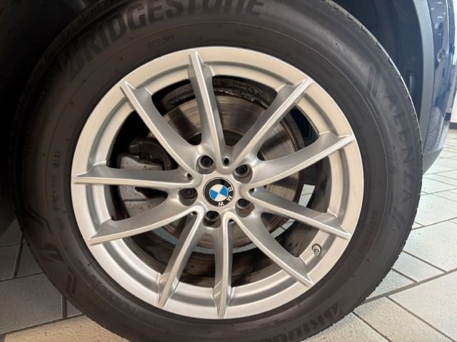 BMW X3 xDrive 20d A 18'' StandHZG AHK Leder H/K Lase foto 5