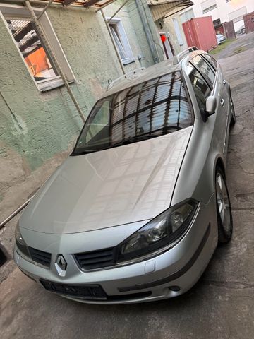 Renault Laguna Grandtour Dynamique 1.9 dCi 88kW Dyna...