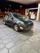 Renault Scenic 3 (2009)  1.9 dCi  132 PS... - Renault Grand Scenic in Duisburg
