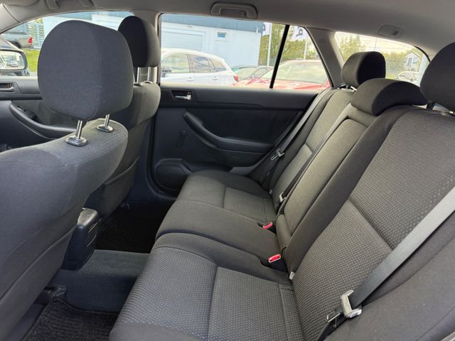 Toyota Avensis Kombi 1.8