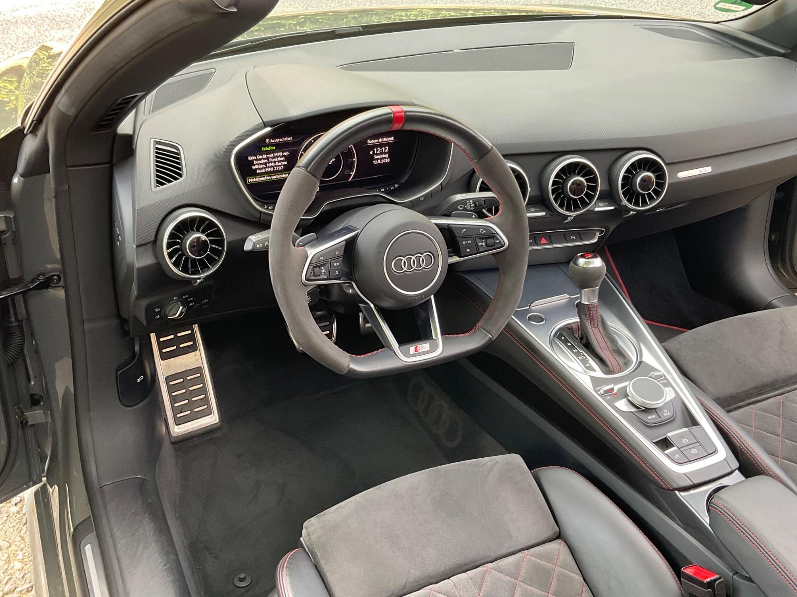 Audi TT 40 TFSI S tronic Roadster S-Line Competition