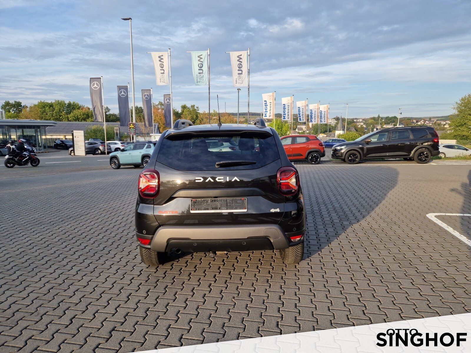 Fahrzeugabbildung Dacia Duster II Extreme Blue dCi 115 4x4 / AHK