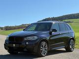 BMW X5 M50d/Pano/HUD/HK/360°/Softcl./ - BMW X5 M50 aus 2013