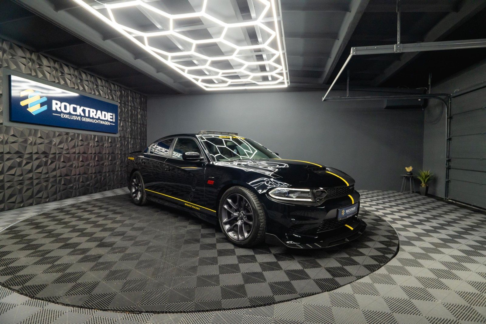 Fahrzeugabbildung Dodge Charger 6.4 V8 SRT 392 SCAT PACK Performance LED