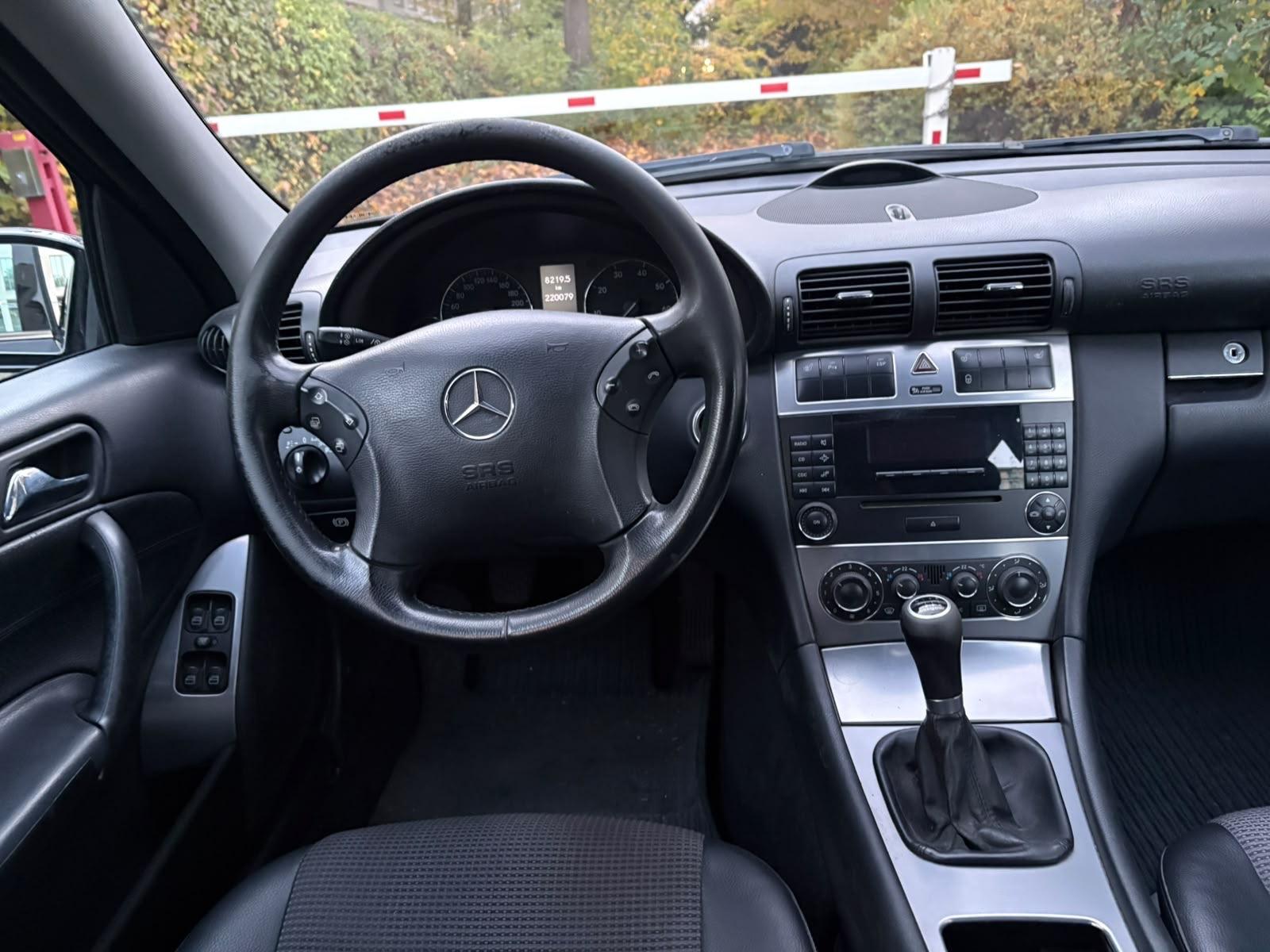 Mercedes-Benz C200 2006 — photo 5