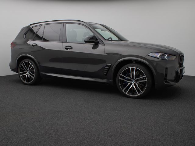 Foto Nummer 4: BMW X5 M60