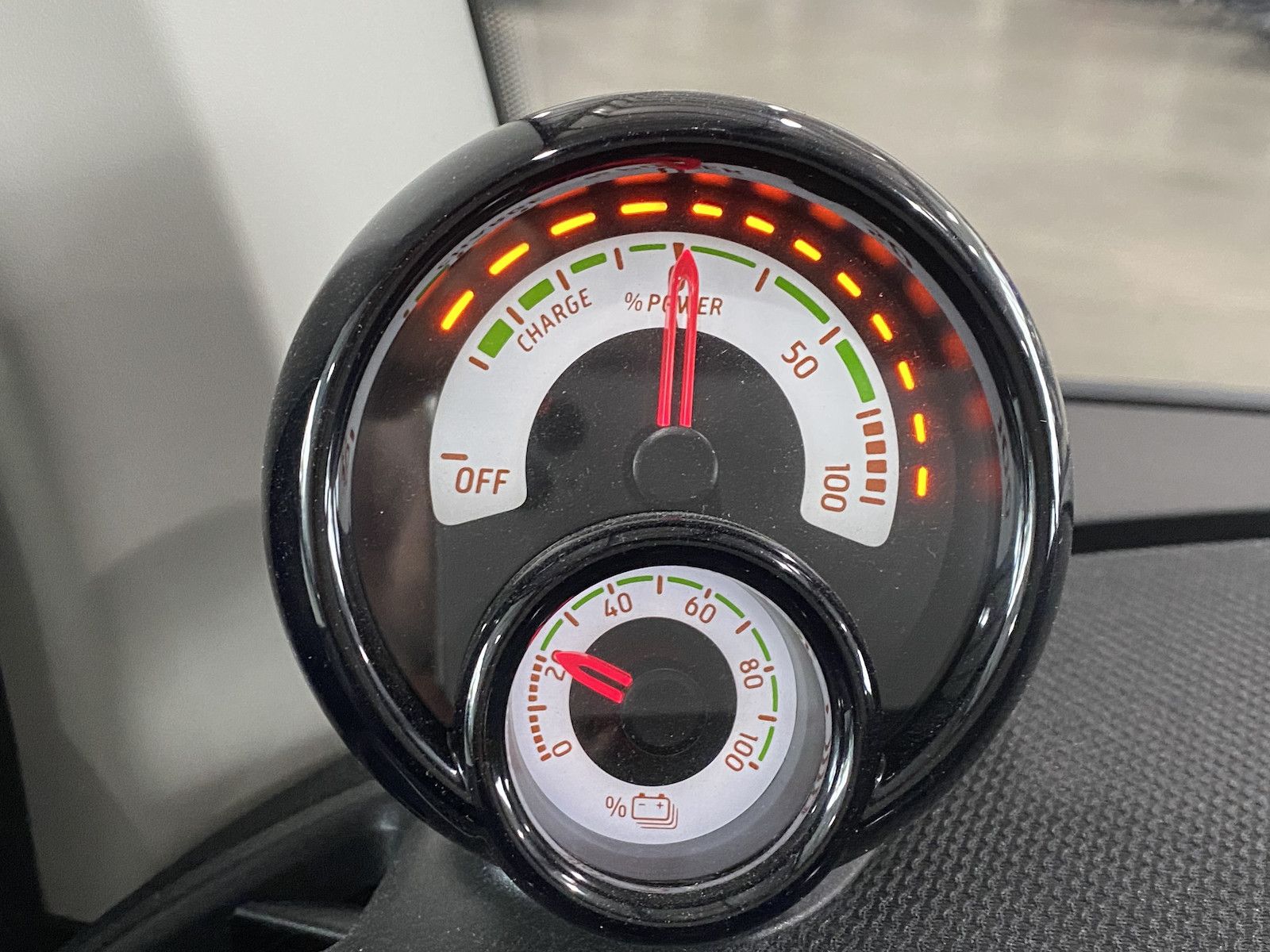 Fahrzeugabbildung Smart ForTwo EQ Pulse-Exclusive 22KW/Pano/MATT/Navi/
