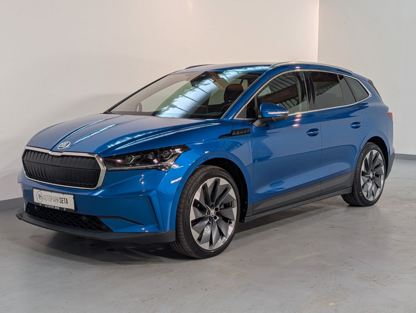 Skoda Enyaq 80 Suite ACC*SIDE*KAM*AHK*MEMO*W-PUMPE